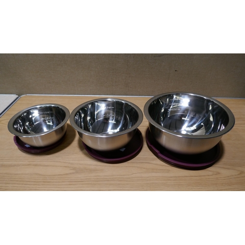 6186 - Miu Stainless Steel Mixing Bowls (332-504) *This lot is subject to vat