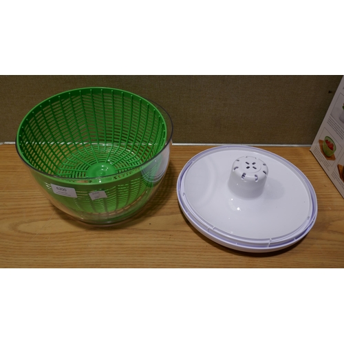 6200 - Farberware Salad Spinner Pro Pump (332-254) *This lot is subject to vat