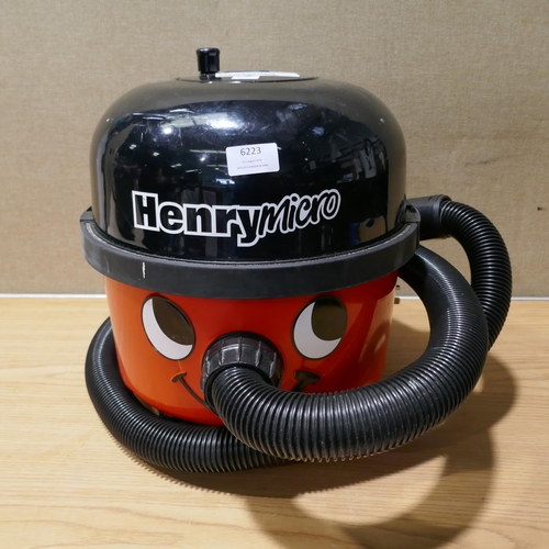 6223 - Henry Micro Hi-Flo Vacuum Cleaner (No Pipes) Original RRP £139.99 + vat (332-240) *This lot is subje... 