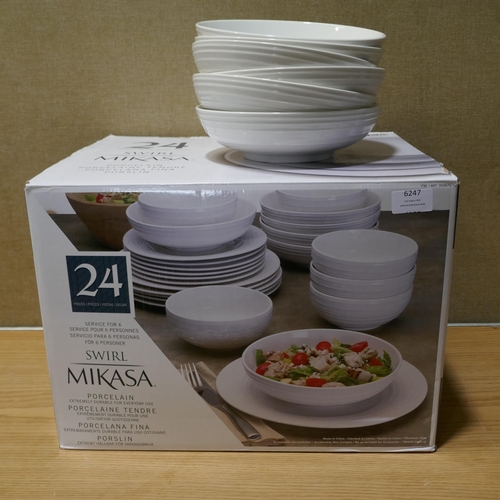 6247 - Mikasa Porcelain 'Swirl' Dinnerware (332-326) *This lot is subject to vat