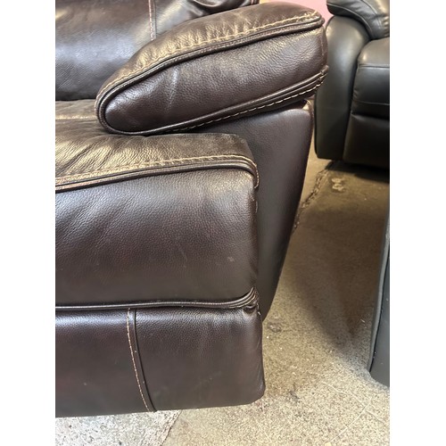 1499 - Tomlin Power Loveseat Leather, Original RRP £666.66 + Vat (4211-35) *This lot is subject to Vat