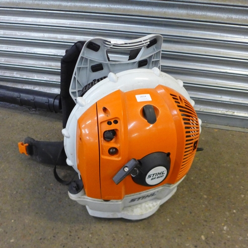 2014 - A Stihl BR600 petrol back pack garden blower