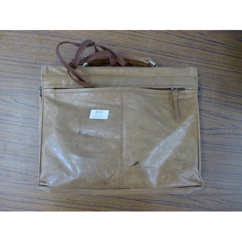 2219 - 3 various bags - a Targus bag with extendable handle and wheels, a Lloyd Baker leather bag and one o... 