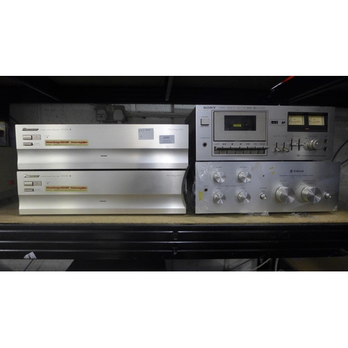 2095 - A quantity of stereo equipment including 2 Pioneer M-10X stereo power amplifiers, a Sony TC-18650 st... 