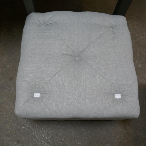 1407 - Grey weave buttoned footstool