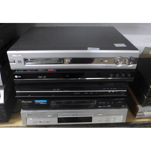 2113 - A quantity of DVD players including Philips DVDR 70, LG, Toshiba DR19DT, Pioneer DV-565A and LG DVD4... 