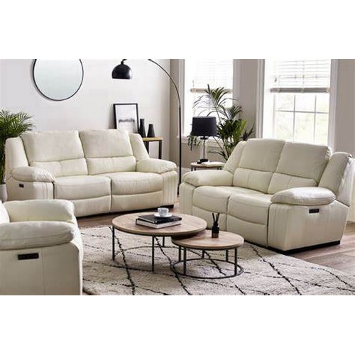 1399 - A SCS Fallon electric reclining cream leather three seater sofa and a pair of electric reclining cha... 