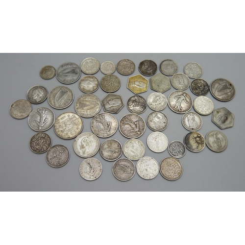 1096 - Silver coins including Irish shillings, 1928, 1931, 1939, 1940, fourteen Swiss half-francs, 1907 and... 