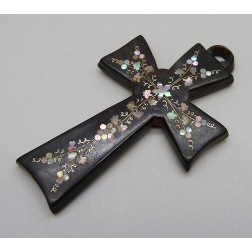 1109 - A 19th Century cross pendant inlaid with mother of pearl