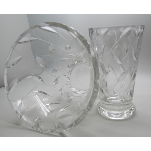 602 - Two Clyne Farquharson crystal glass vases with leaf design, both signed and dated, tallest 16cm, bot... 