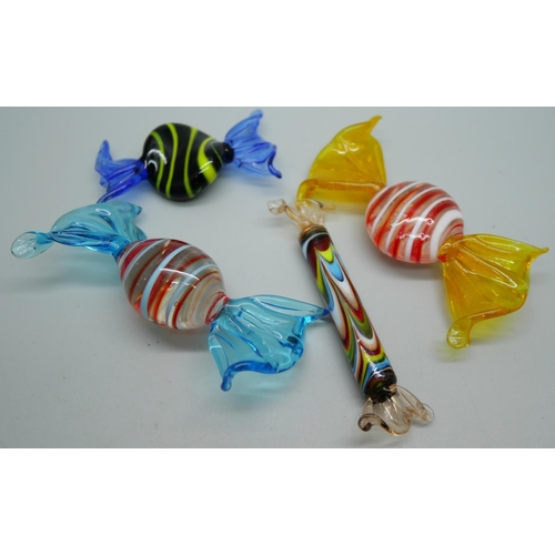 663 - Four Murano glass sweets