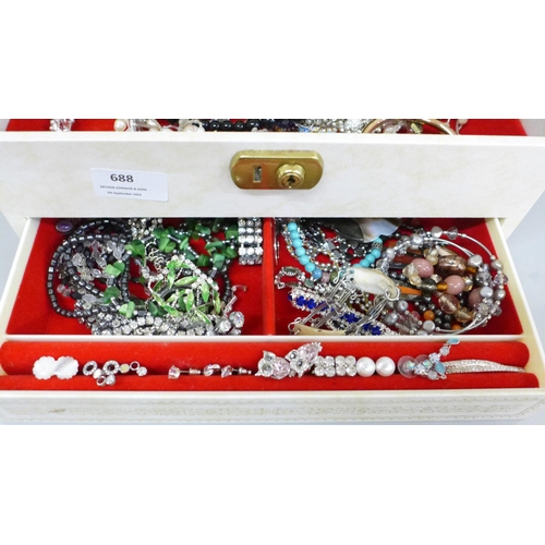 688 - A jewellery box containing costume jewellery