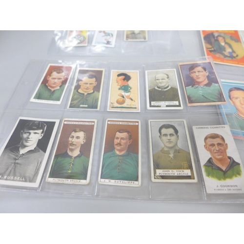 695 - 120 Plymouth Argyle Football cigarette cards, 1920s-1980s