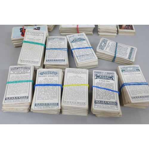 719 - Nineteen full sets of Wills cigarette cards