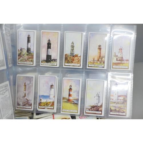 719 - Nineteen full sets of Wills cigarette cards