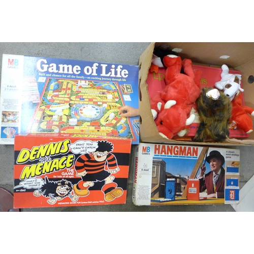 726 - Board games and TY Beanie toys