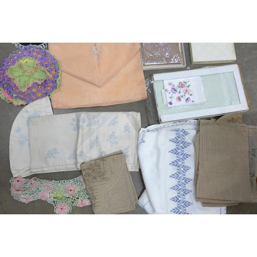 789 - A collection of embroidered linen, a beadwork bag, lace, etc.