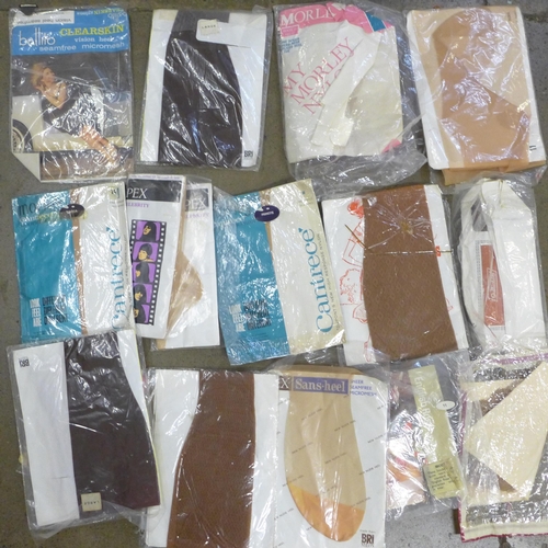 791 - Fifteen pairs of vintage nylon stockings