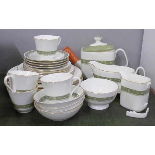 796 - A Royal Doulton Rondelay 31 piece tea set and dinner plates, cream jug a/f **PLEASE NOTE THIS LOT IS... 