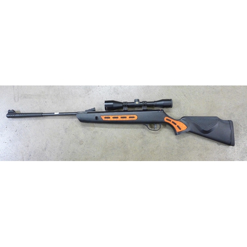 829 - An Edgar Brothers Hatsan Strike 1000S .22 air rifle **PLEASE NOTE THIS LOT IS NOT ELIGIBLE FOR IN-HO... 