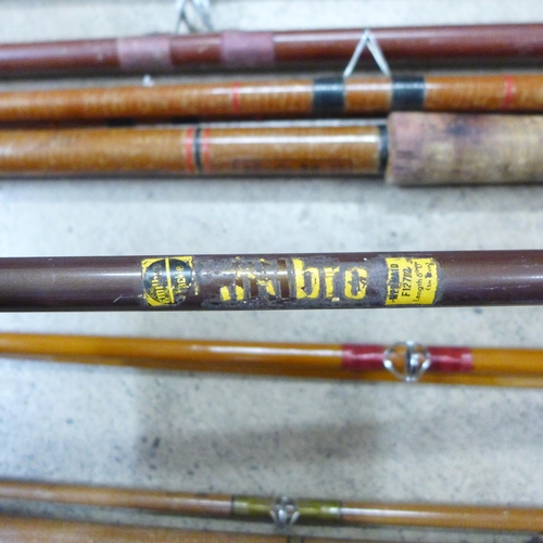 835 - Fishing rods **PLEASE NOTE THIS LOT IS NOT ELIGIBLE FOR IN-HOUSE POSTING AND PACKING**