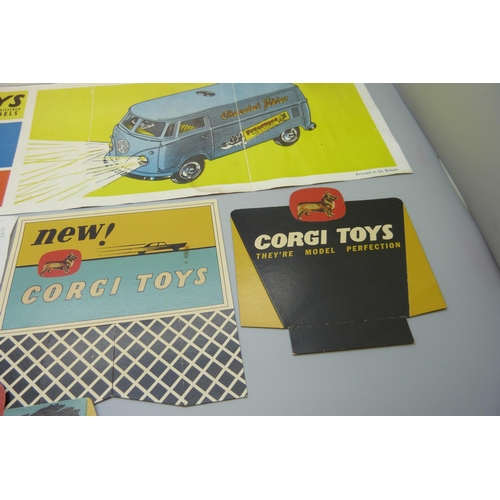 851 - Corgi Toys advertising leaflets, cards, and a Dinky Toys 101L Thunderbirds 2 & 4 leaflet in French, ... 