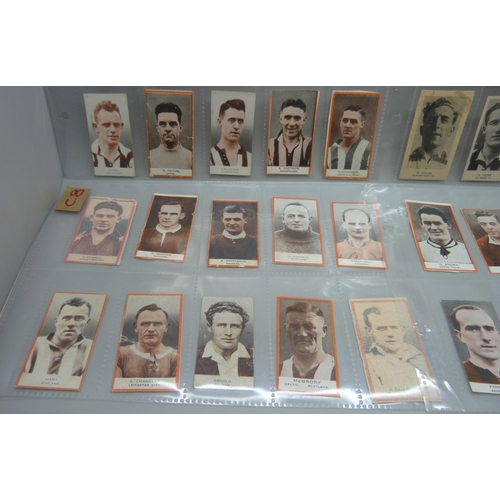 859 - Collectors cards; football cigarette cards, Phillips Tobacco footballers, BDV 1930 and Sport 1950 ty... 