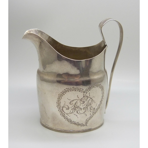 868 - A Georgian cream jug, 83g