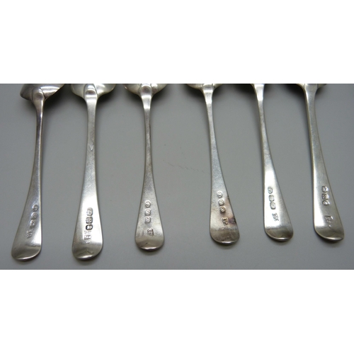 881 - Six Georgian silver spoons, 90.7g