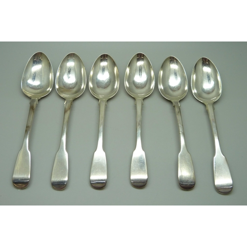 885 - A set of George IV silver dessert spoons, London 1821, William Eley & William Fearn, 253.9g, 173mm