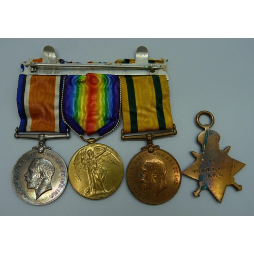 902 - A pair of WWI medals to 403527 1. A.M. R. J. Simons Royal Air Force, a Territorial War Medal For Vol... 