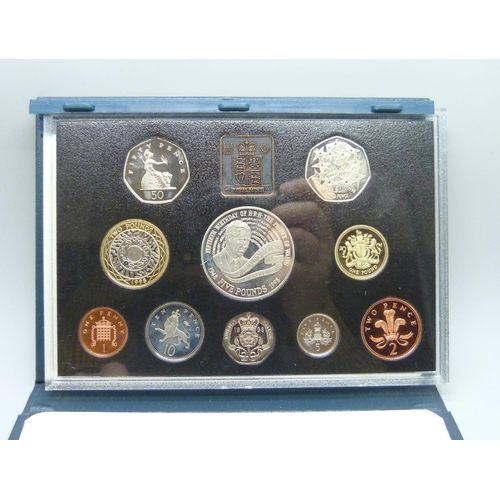 946 - The Royal Mint proof coin sets including £5 coin, 1990, 1991, 1993, 1994, 1995, 1997 and 1998