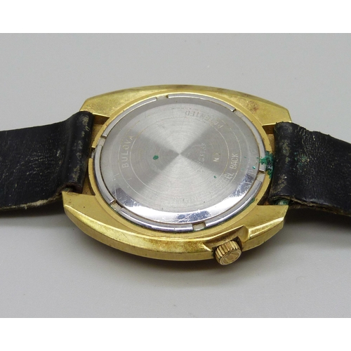 986 - A Bulova Accutron wristwatch, 37mm case