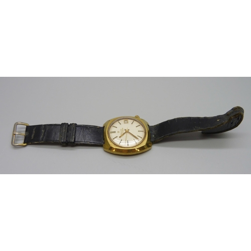 986 - A Bulova Accutron wristwatch, 37mm case