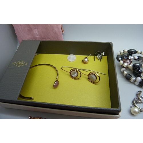 1104 - A large collection of costume jewellery including Skagen