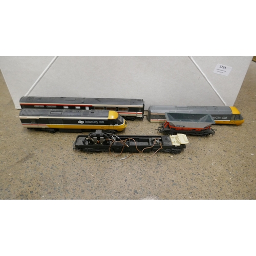 1114 - A collection of model rail Inter City carriages, wagons and track **PLEASE NOTE THIS LOT IS NOT ELIG... 