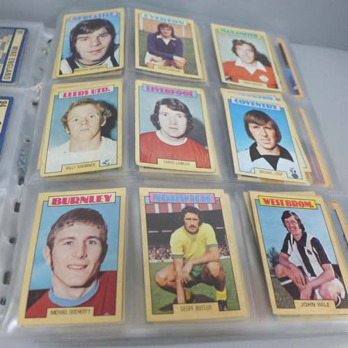 610 - A collection of A&BC Gum, 1973, Footballer cards (blue back), series 1 and series 2, the entire issu... 