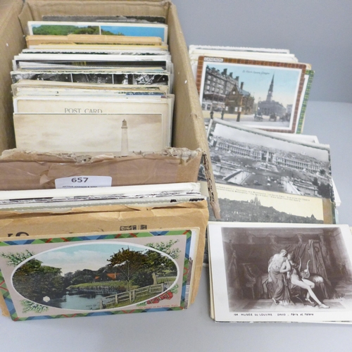 657 - A collection of postcards, early to mid 20th century, some European