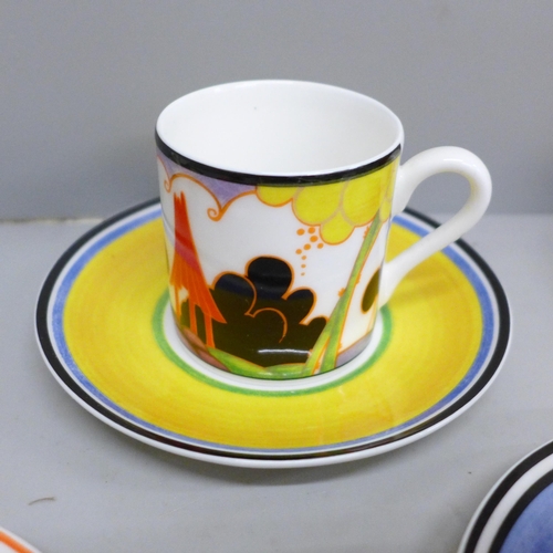 685 - Seven Wedgwood Clarice Cliff Cafe Chic cups and saucers with certificates, Limited Edition