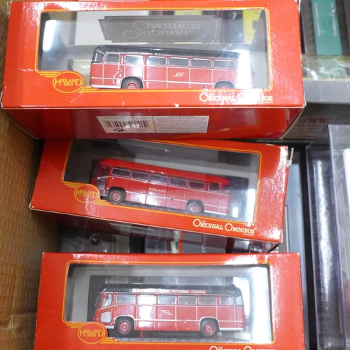 699 - A collection die-cast model vehicles