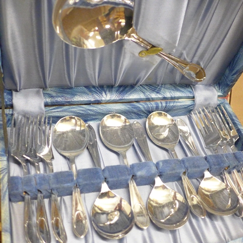 786 - Assorted items, boxes, clocks, cutlery, etc.