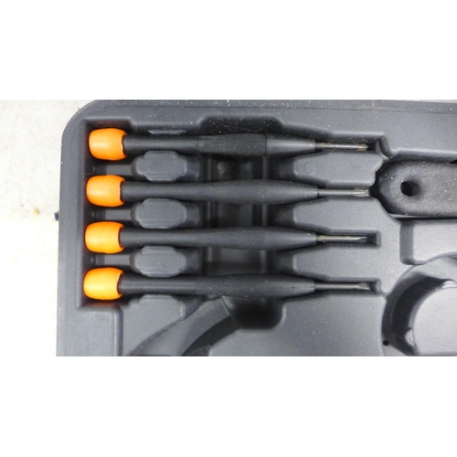 2009 - A Terratek electric screwdriver and tool set