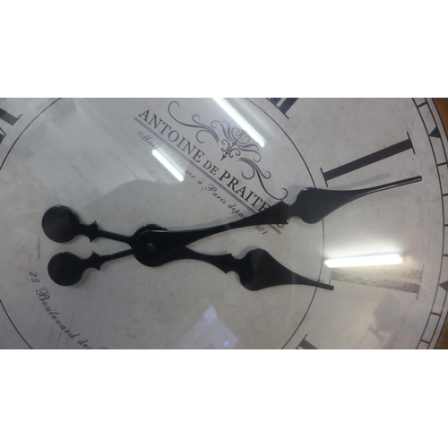 2044A - Large French style wall clock (80cm diameter)