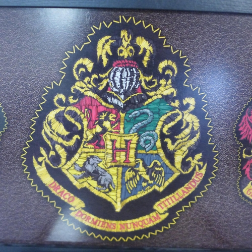 2077C - Two Harry Potter themed prints in frames