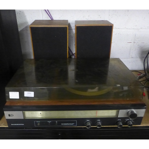 2092 - A Pye model 1629 stereo music system and a pair of stereo speakers