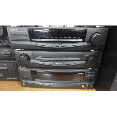 2118 - A quantity of Kenwood stereo equipment including a P-38 stereo automatic return turntable system, a ... 