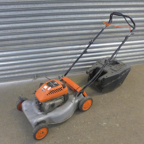 2123 - A Husqvarna PNC ML 46cm self drive petrol lawnmower with a Briggs and Stratton 40 Quicksilver 46SO e... 