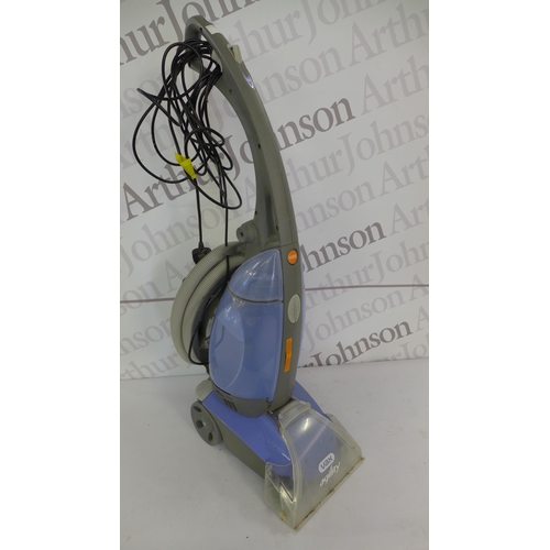 2124 - A Vax Agility upright carpet cleaner