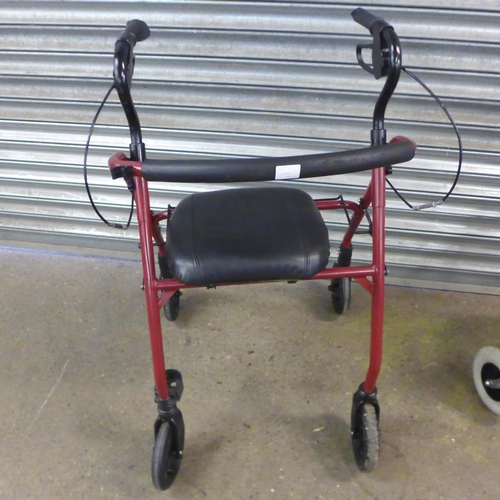 2155B - A four wheeled mobility rollator and a three wheeled mobility rollator