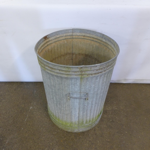 2176 - A vintage dolly tub and a galvanized steel waste bin